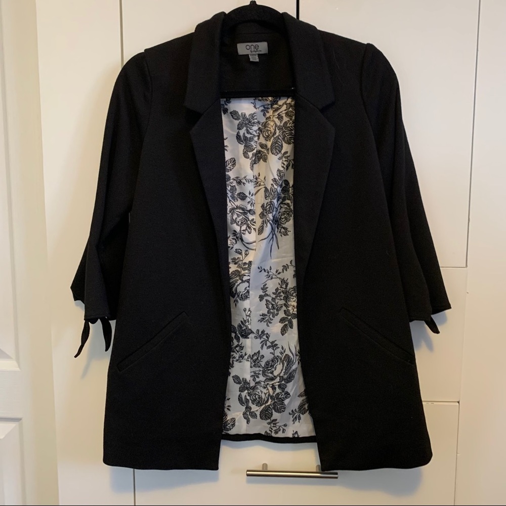Black Blazer